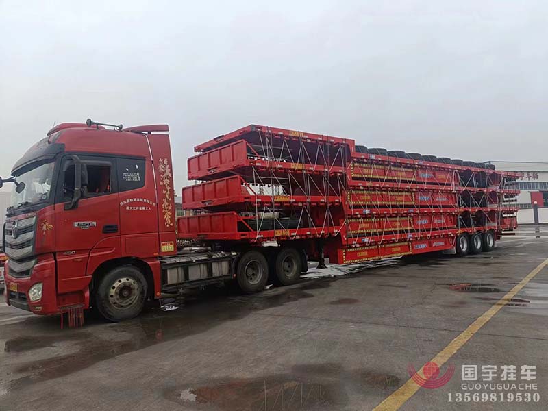 低平板半掛車:物流行業(yè)的關(guān)鍵角色